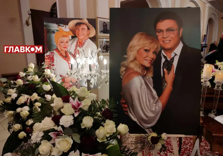 У Києві пройшло прощання з Віталієм Білоножком: перші фото з поховання